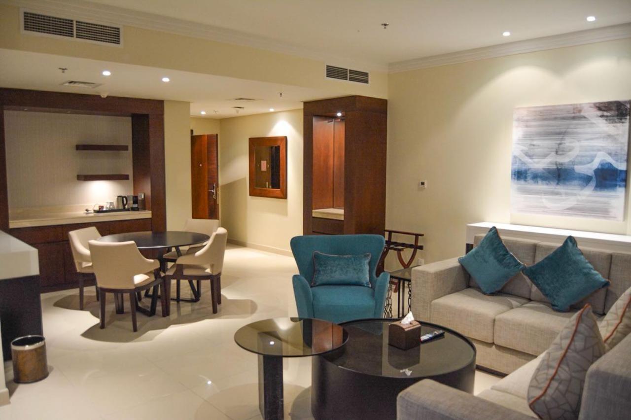 Grand Mercure Hotel Dubaj Zewnętrze zdjęcie