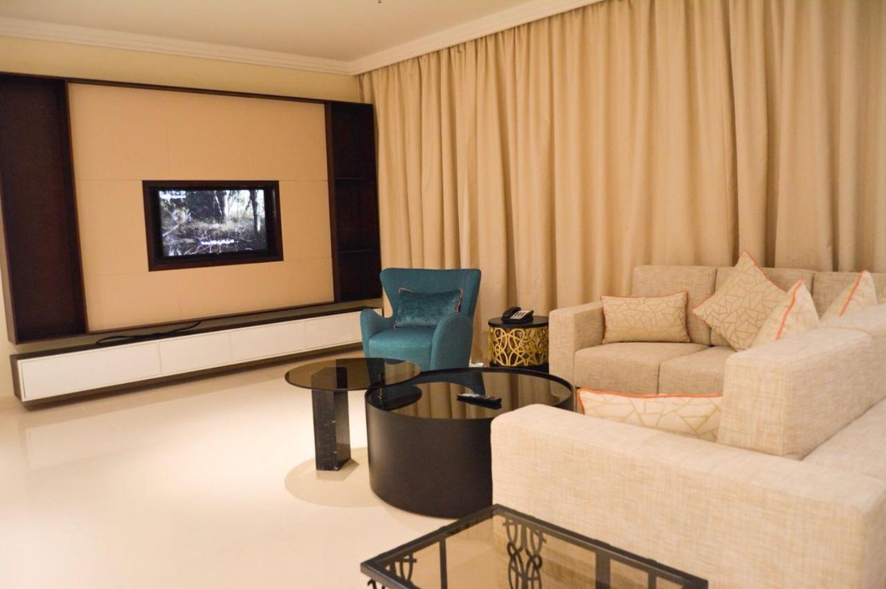 Grand Mercure Hotel Dubaj Zewnętrze zdjęcie